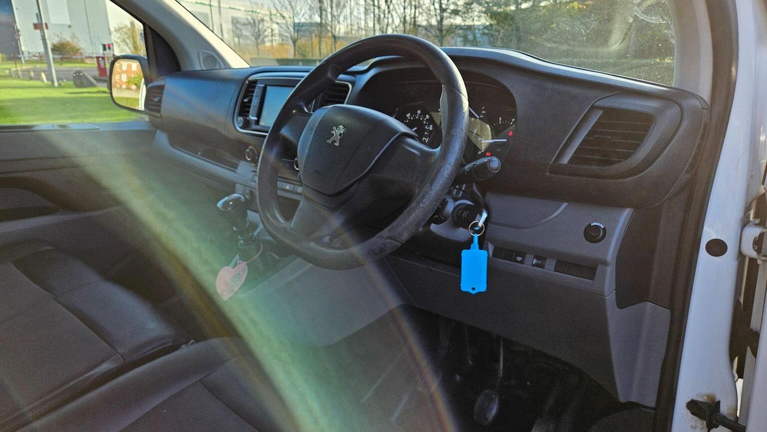 Used Peugeot Expert 2018 for sale - 77997333: Photo 17