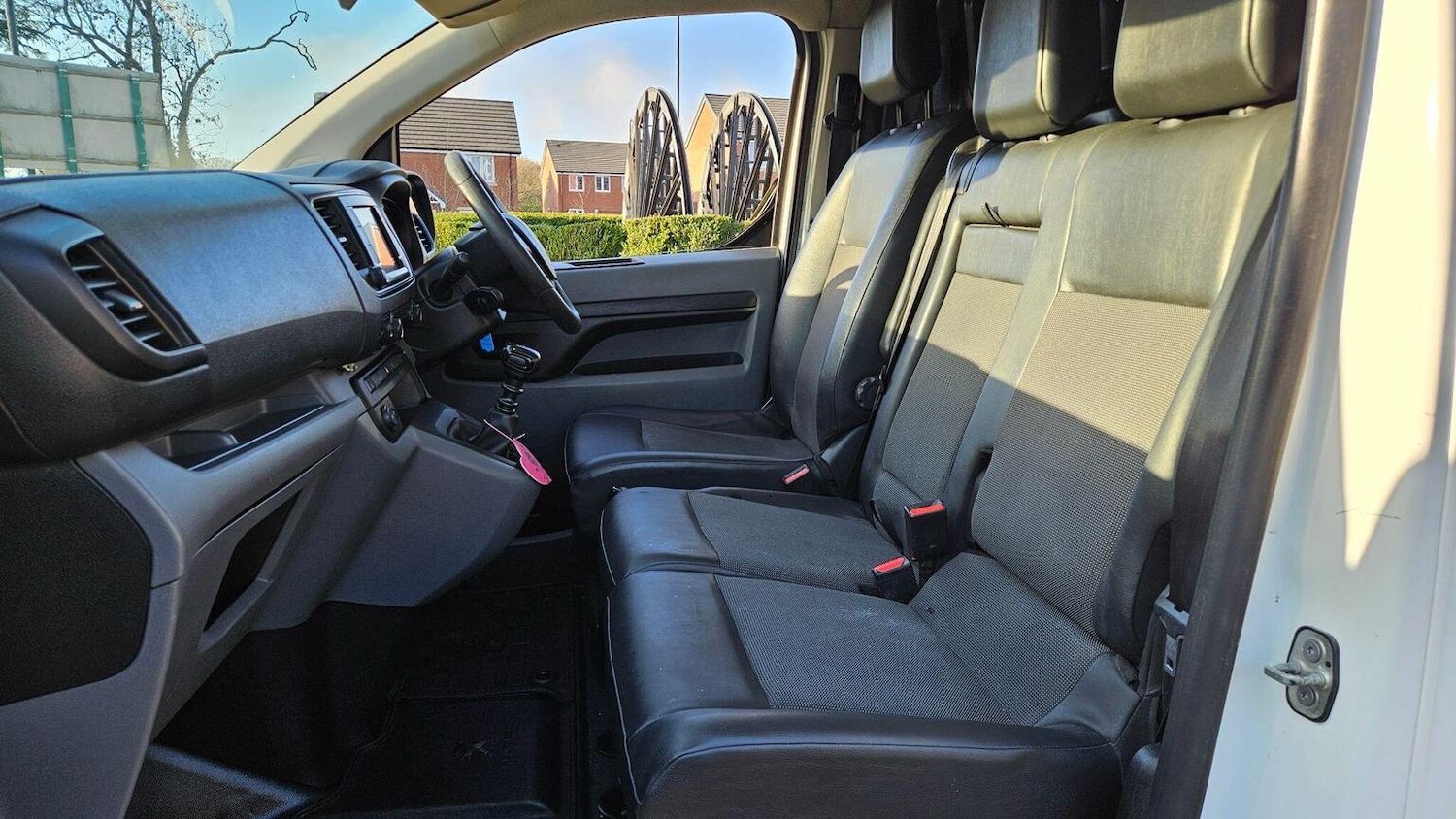 Used Peugeot Expert 2018 for sale - 77997333: Photo 21