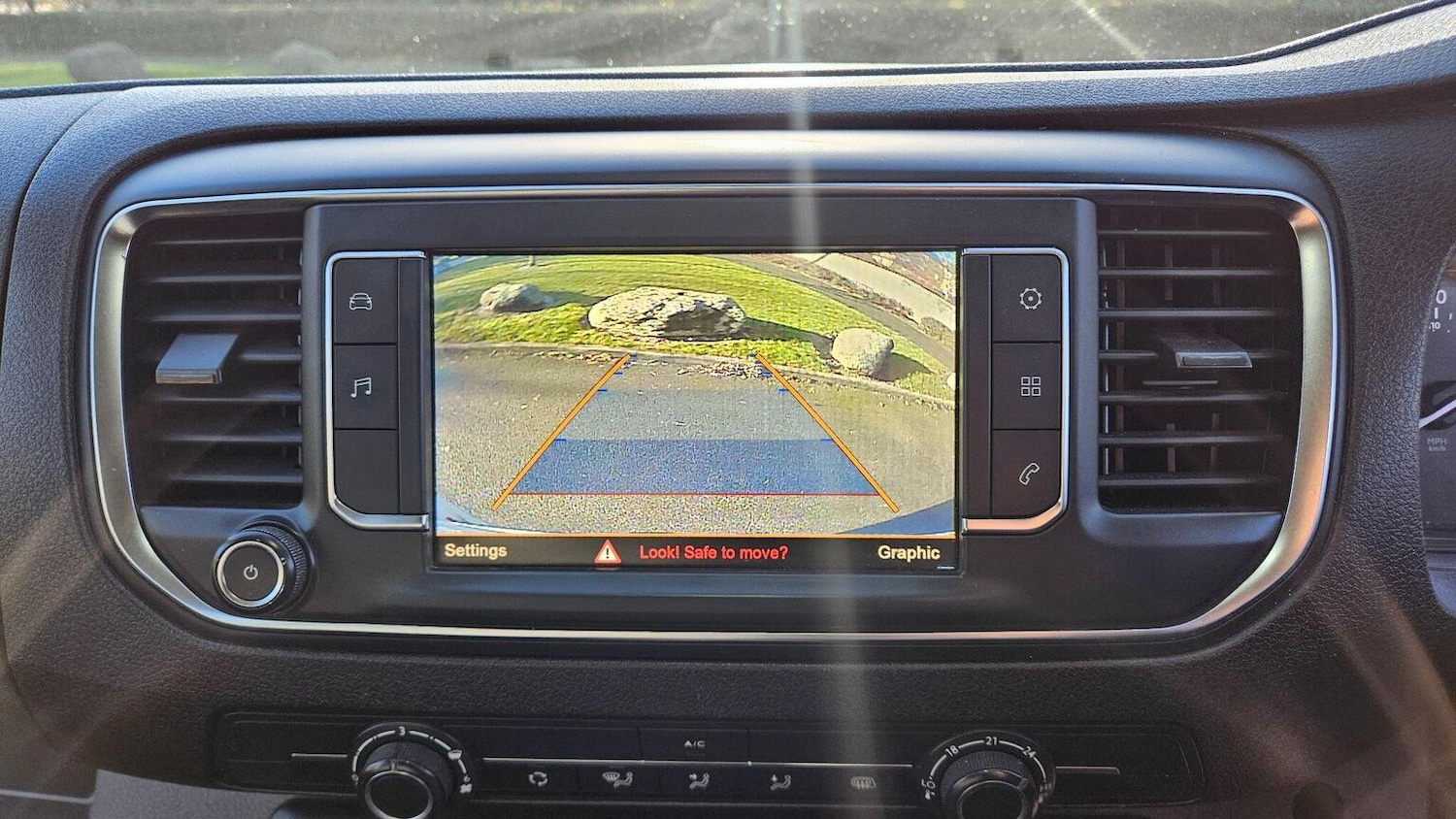 Used Peugeot Expert 2018 for sale - 77997333: Photo 23