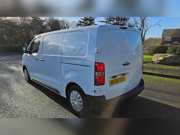 Used Peugeot Expert 2018 for sale - 77997333: Photo