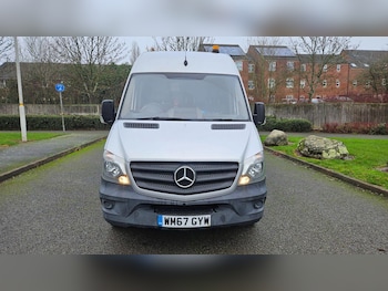 Used Mercedes-Benz Sprinter 2018 for sale - 77997332: Photo