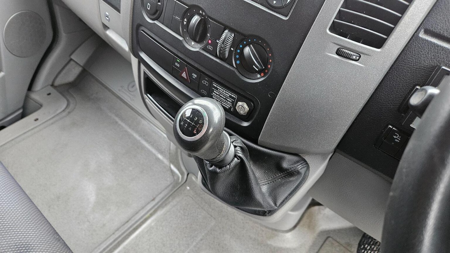 Used Mercedes-Benz Sprinter 2018 for sale - 77997332: Photo 34