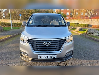 Used Hyundai i800 2019 for sale - 77997314: Photo