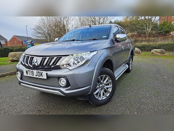 Used Mitsubishi L200 2019 for sale - 77997324: Photo