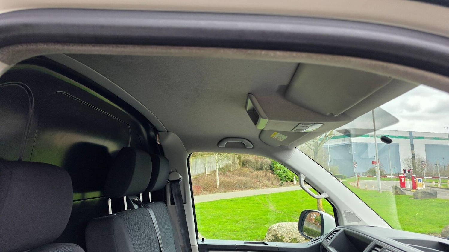 Used Volkswagen Transporter 2019 for sale - 78206046: Photo 27