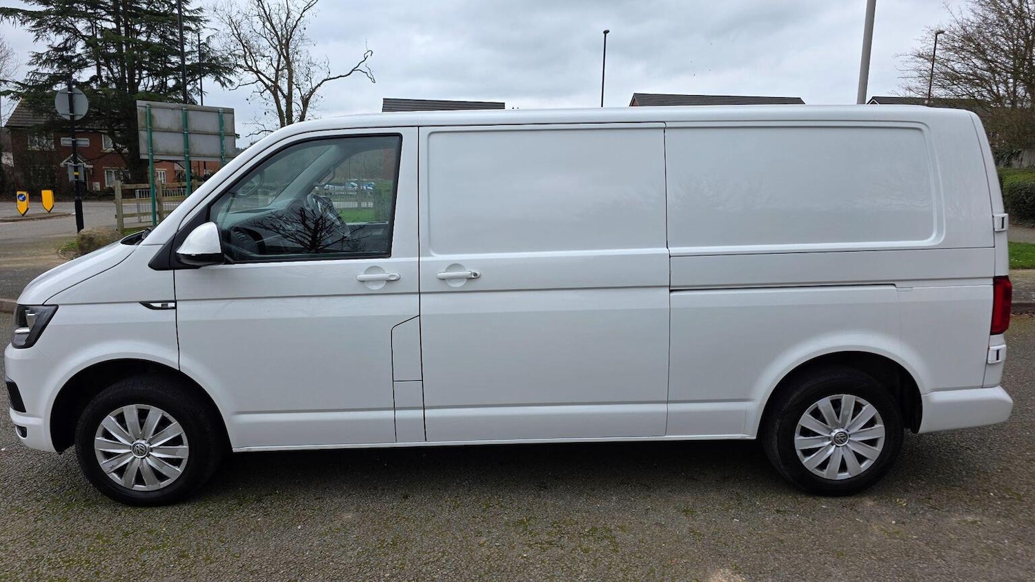 Used Volkswagen Transporter 2019 for sale - 78206046: Photo 4