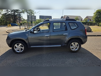 Used Dacia Duster 2013 for sale - 79156597: Photo