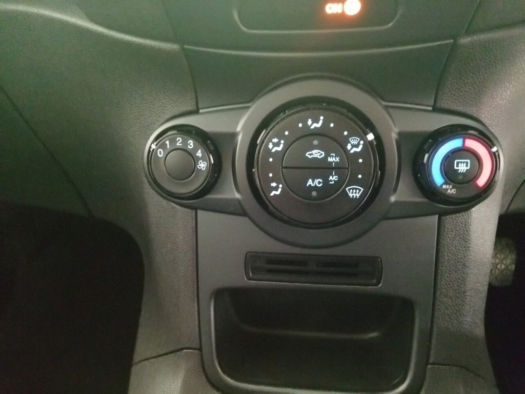 Used Ford Fiesta 2013 for sale - 76417601: Photo 15