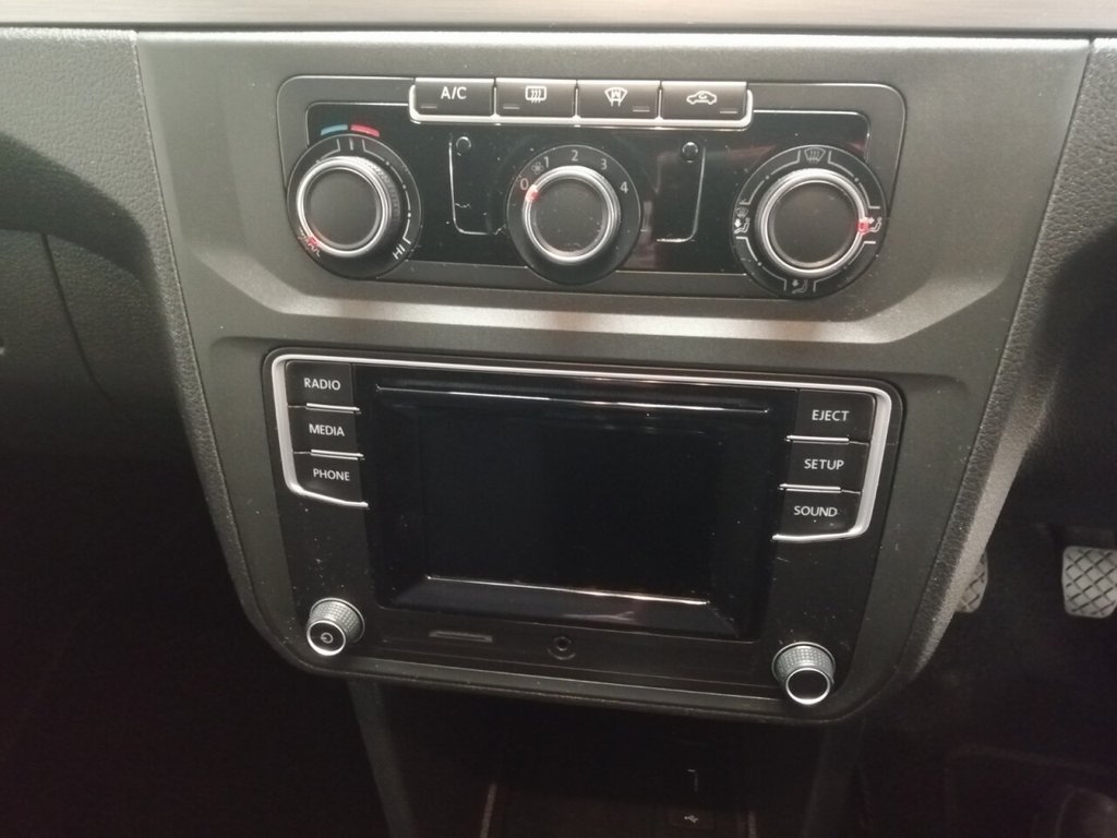 Used Volkswagen Caddy Maxi Life 2020 for sale - 77805933: Photo 16