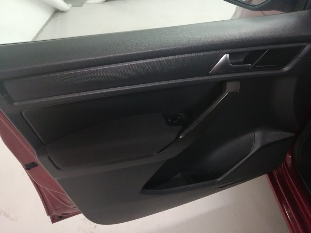 Used Volkswagen Caddy Maxi Life 2020 for sale - 77805933: Photo 42