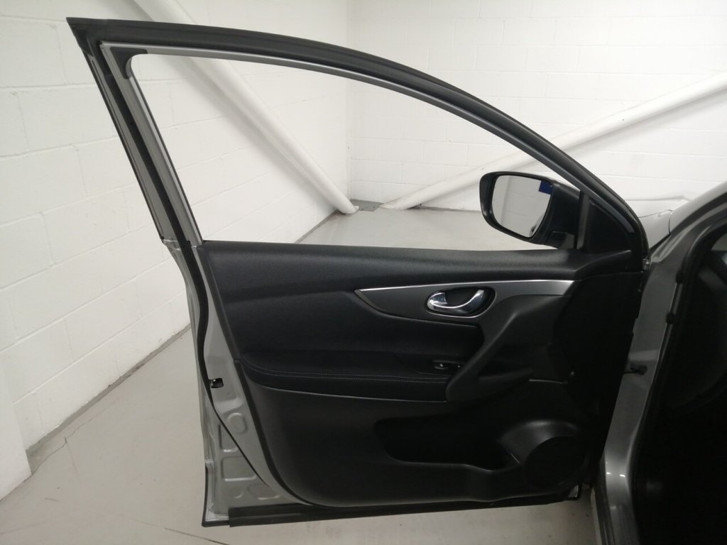 Used Nissan Qashqai 2018 for sale - 77153364: Photo 37