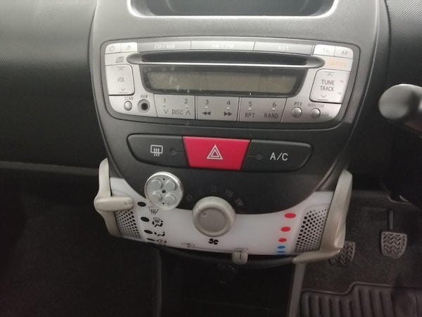 Used Peugeot 107 2012 for sale - 76162665: Photo 13