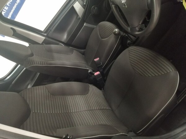 Used Peugeot 107 2012 for sale - 76162665: Photo 30