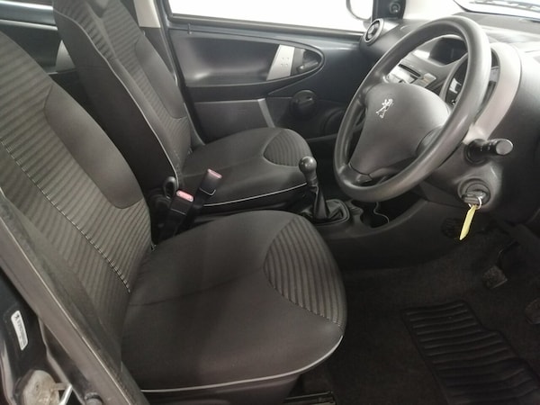 Used Peugeot 107 2012 for sale - 76162665: Photo 8