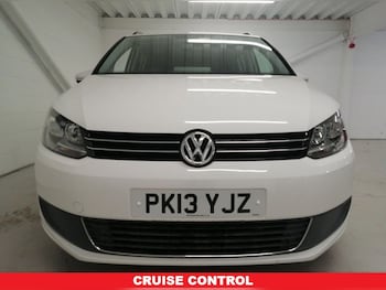 Used Volkswagen Touran 2013 for sale - 77904805: Photo