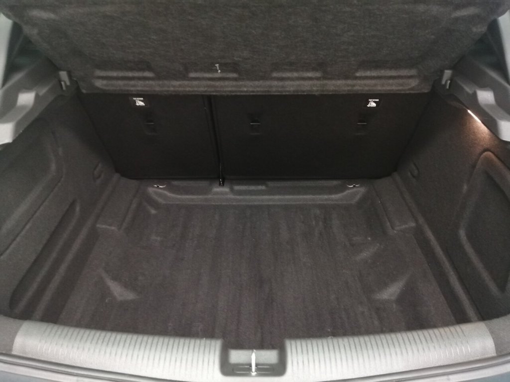 Used Vauxhall Astra 2019 for sale - 76266463: Photo 32