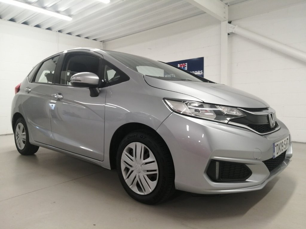 Used Honda Jazz 2019 for sale - 76481506: Photo 24