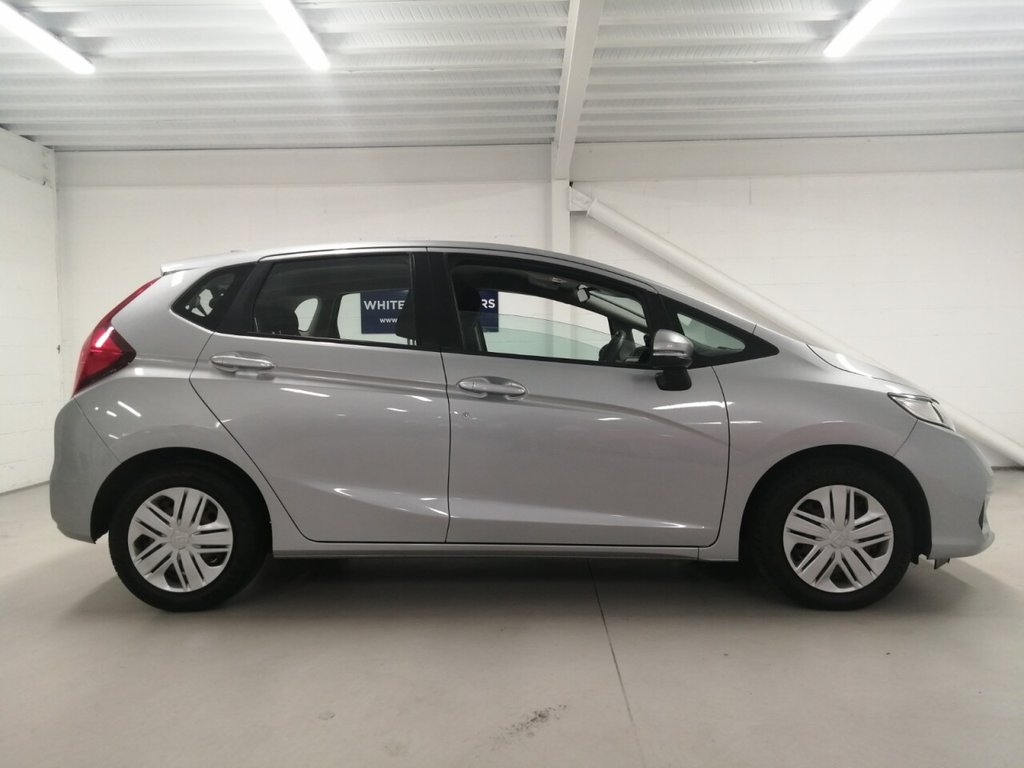 Used Honda Jazz 2019 for sale - 76481506: Photo 28
