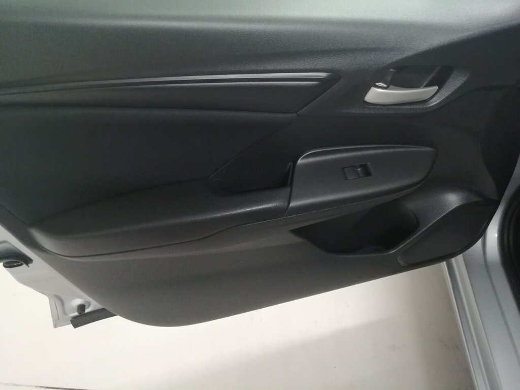 Used Honda Jazz 2019 for sale - 76481506: Photo 37