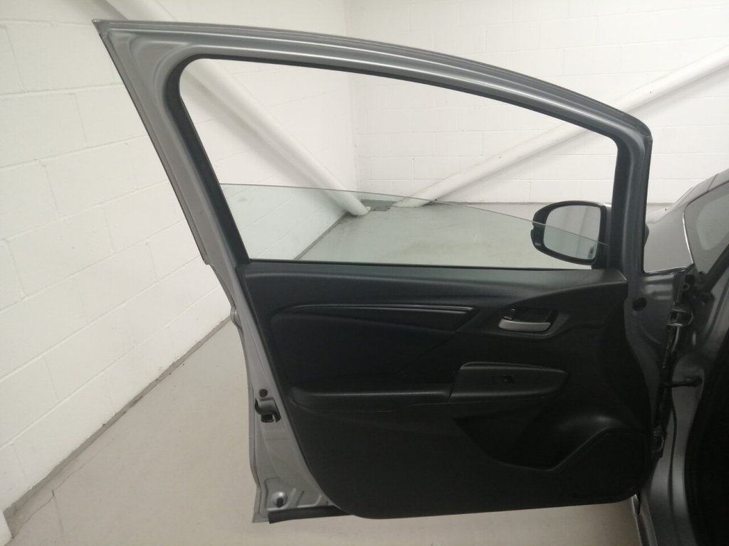 Used Honda Jazz 2019 for sale - 76481506: Photo 38