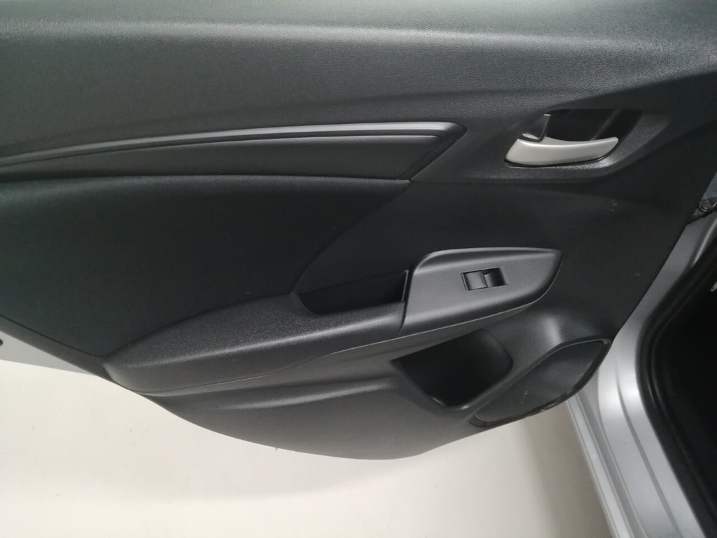 Used Honda Jazz 2019 for sale - 76481506: Photo 43