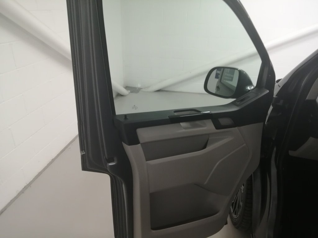 Used Volkswagen Transporter 2019 for sale - 77080548: Photo 39