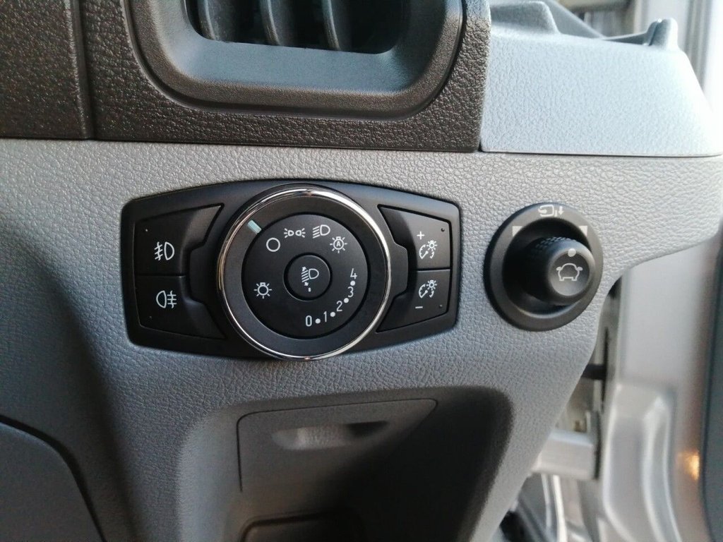 Used Ford Transit 2015 for sale - 77593658: Photo 28