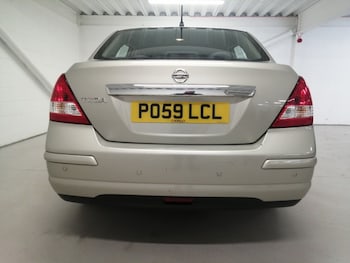 Used Nissan Tiida 2009 for sale - 79220927: Photo