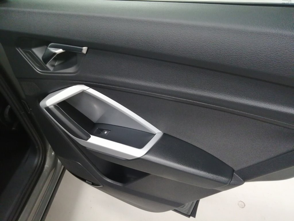 Used Audi Q3 2022 for sale - 76323361: Photo 47