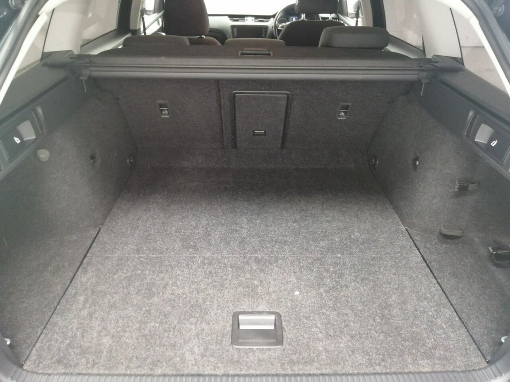 Used Skoda Octavia 2020 for sale - 76950133: Photo 47