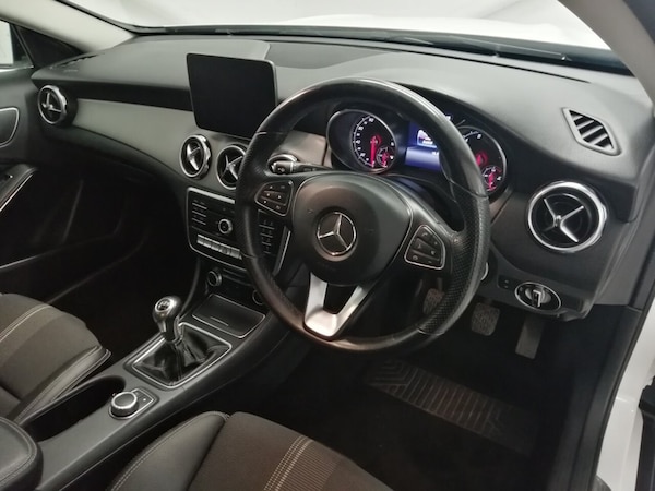 Used Mercedes-Benz GLA 2019 for sale - 75275892: Photo 6