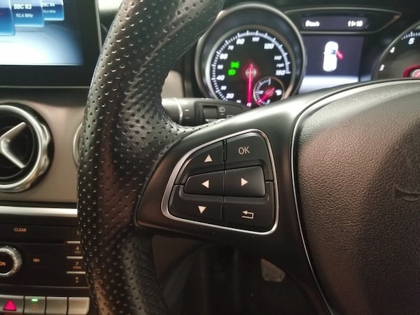 Used Mercedes-Benz GLA 2019 for sale - 75275892: Photo 8