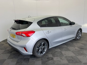 Used Ford Focus 2021 for sale - 79046597: Photo