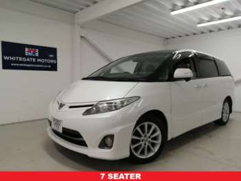 Used Toyota Estima 2010 for sale - 75111002: Photo