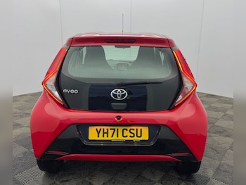 Used Toyota AYGO 2021 for sale - 76740207: Photo