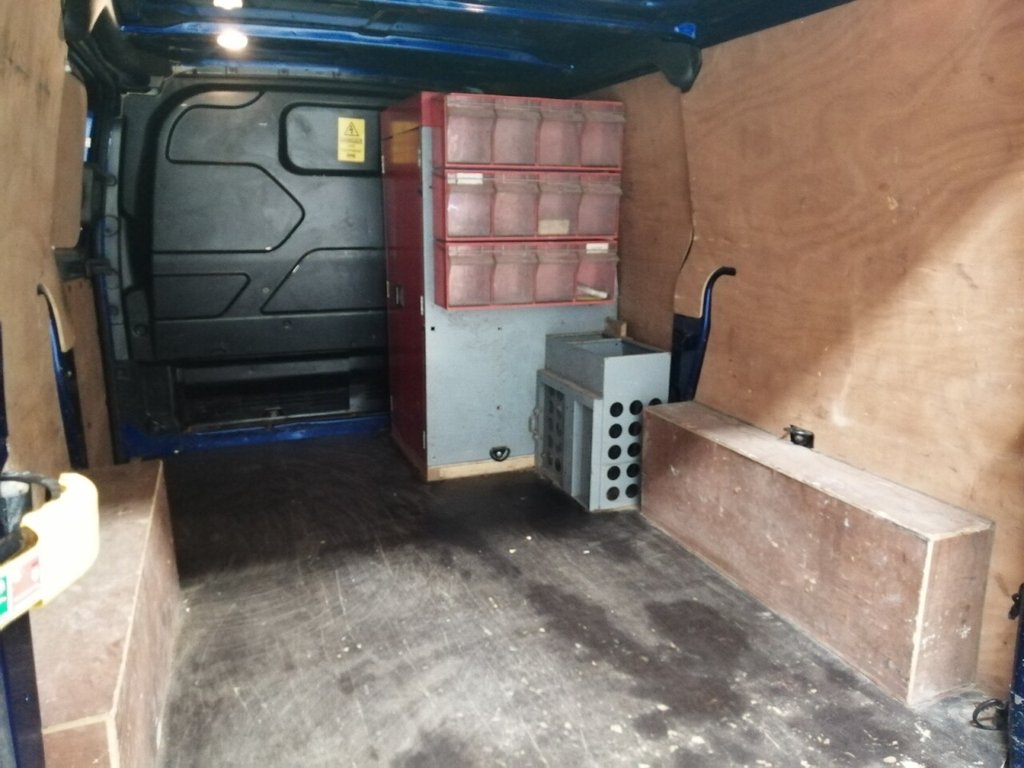 Used Ford Transit Custom 2018 for sale - 77038126: Photo 6