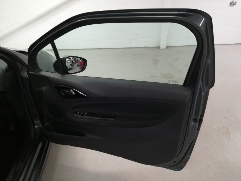 Used Citroen DS3 2015 for sale - 76591118: Photo 13