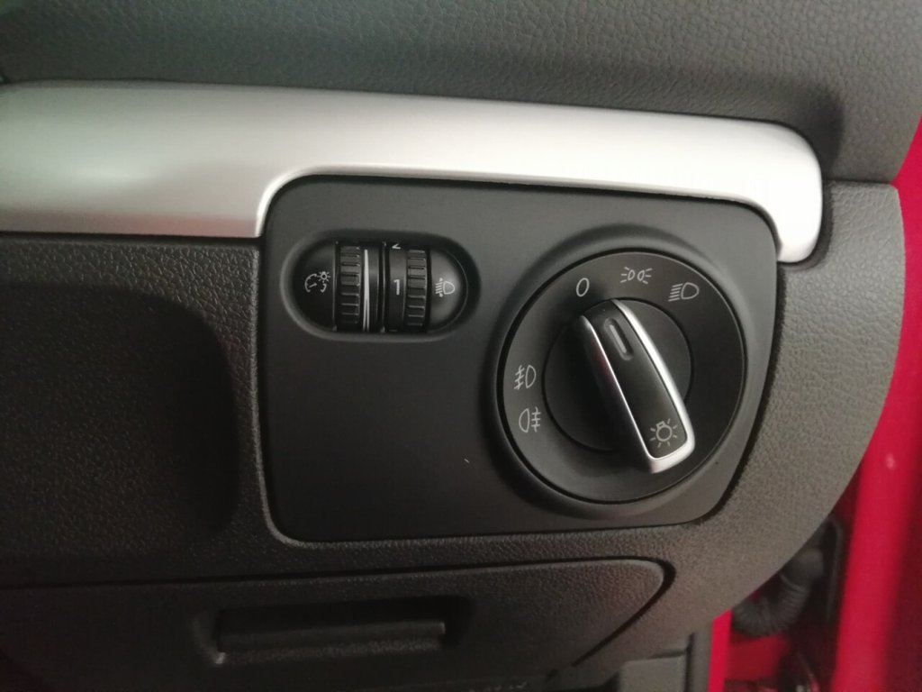 Used Volkswagen Golf 2012 for sale - 77369963: Photo 18