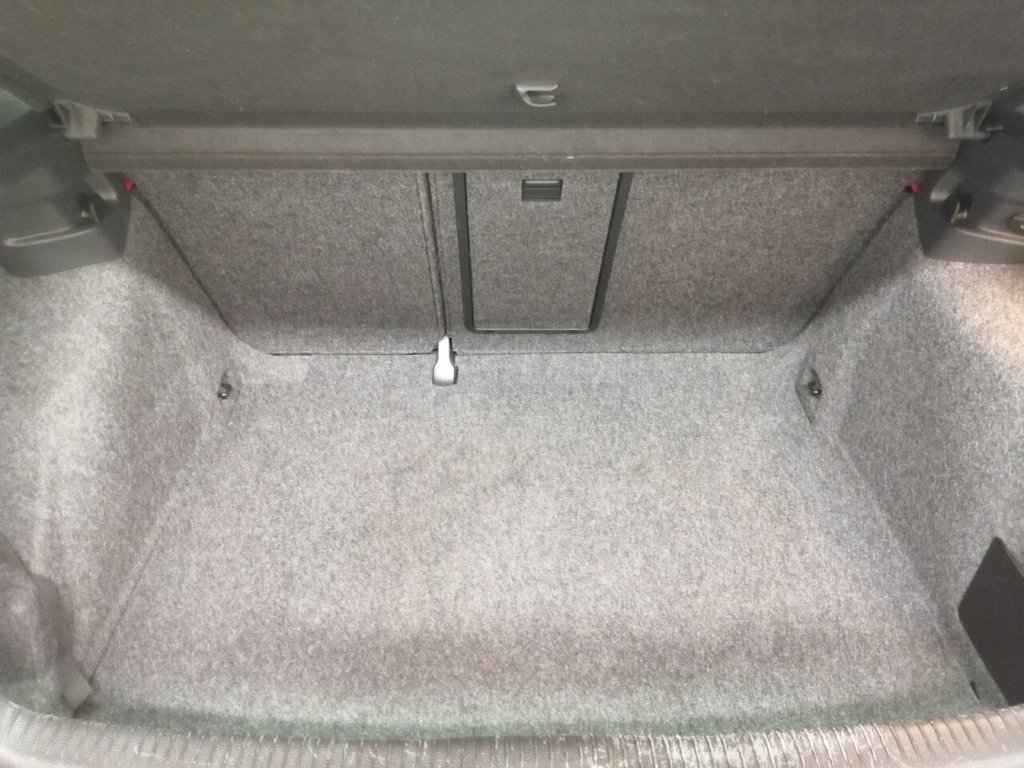 Used Volkswagen Golf 2012 for sale - 77369963: Photo 36