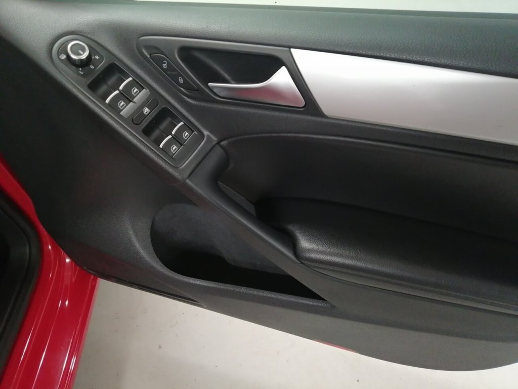 Used Volkswagen Golf 2012 for sale - 77369963: Photo 39