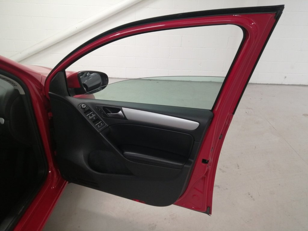 Used Volkswagen Golf 2012 for sale - 77369963: Photo 40