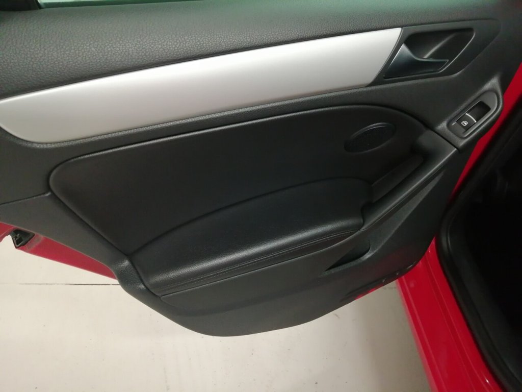 Used Volkswagen Golf 2012 for sale - 77369963: Photo 48