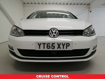 Used Volkswagen Golf 2015 for sale - 78501012: Photo