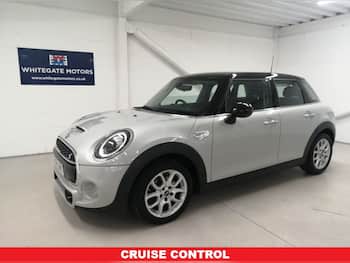Used MINI Hatch 2018 for sale - 79737726: Photo