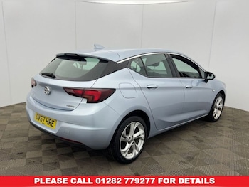 Used Vauxhall Astra 2017 for sale - 77037799: Photo
