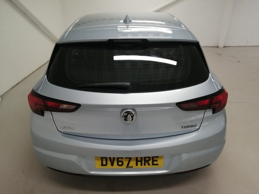 Used Vauxhall Astra 2017 for sale - 77037799: Photo 32