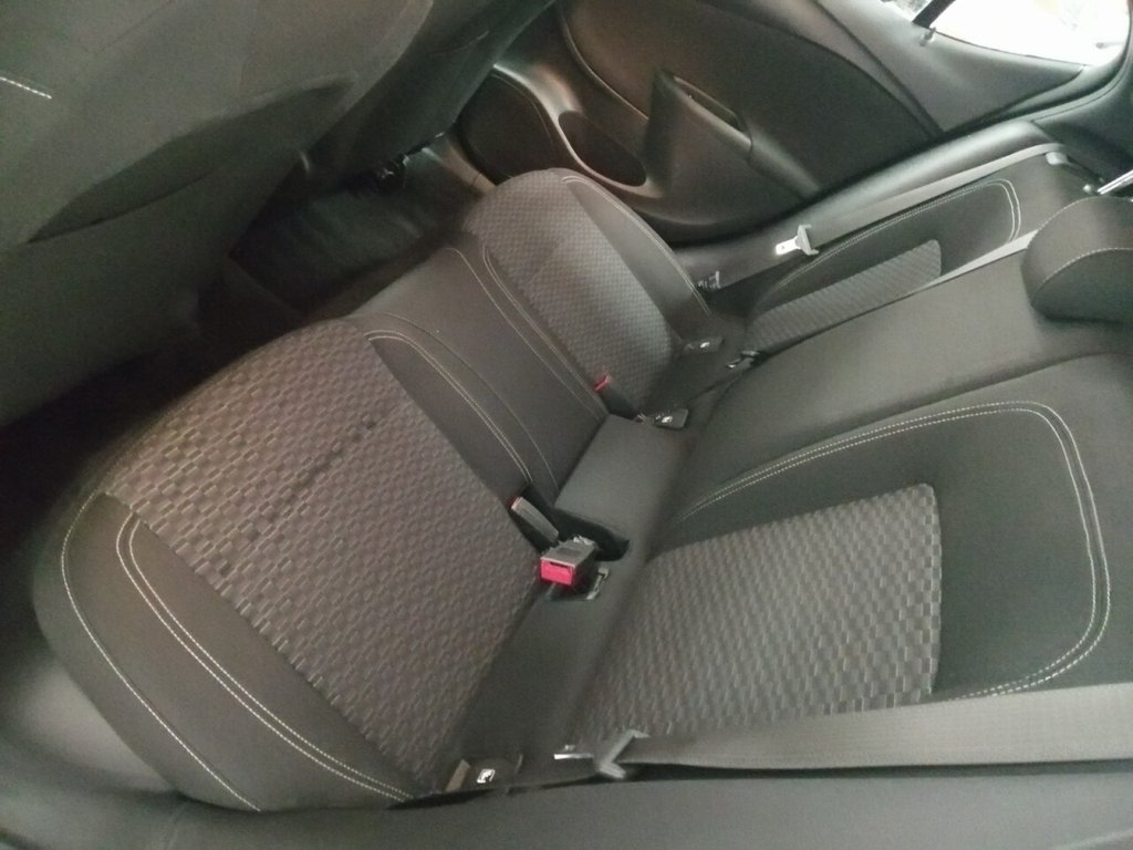 Used Vauxhall Astra 2017 for sale - 77037799: Photo 41