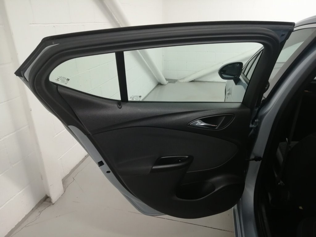 Used Vauxhall Astra 2017 for sale - 77037799: Photo 43
