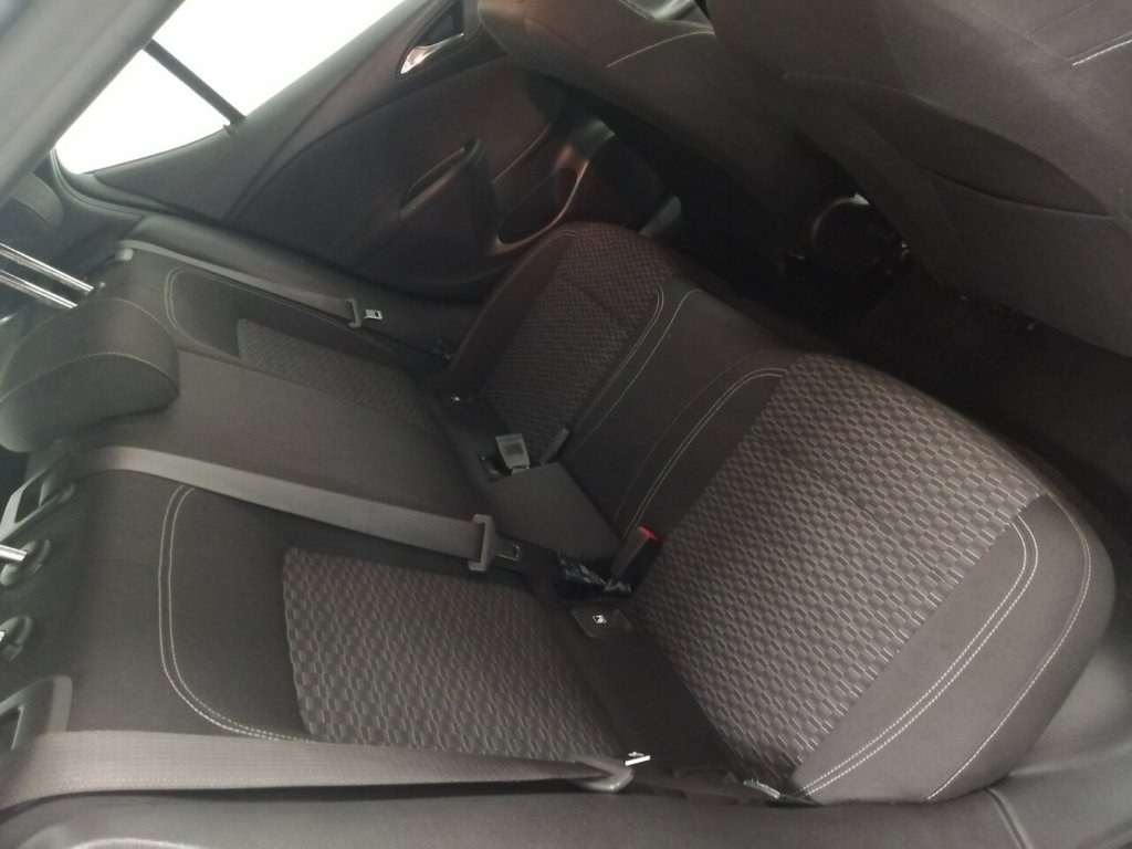 Used Vauxhall Astra 2017 for sale - 77037799: Photo 44