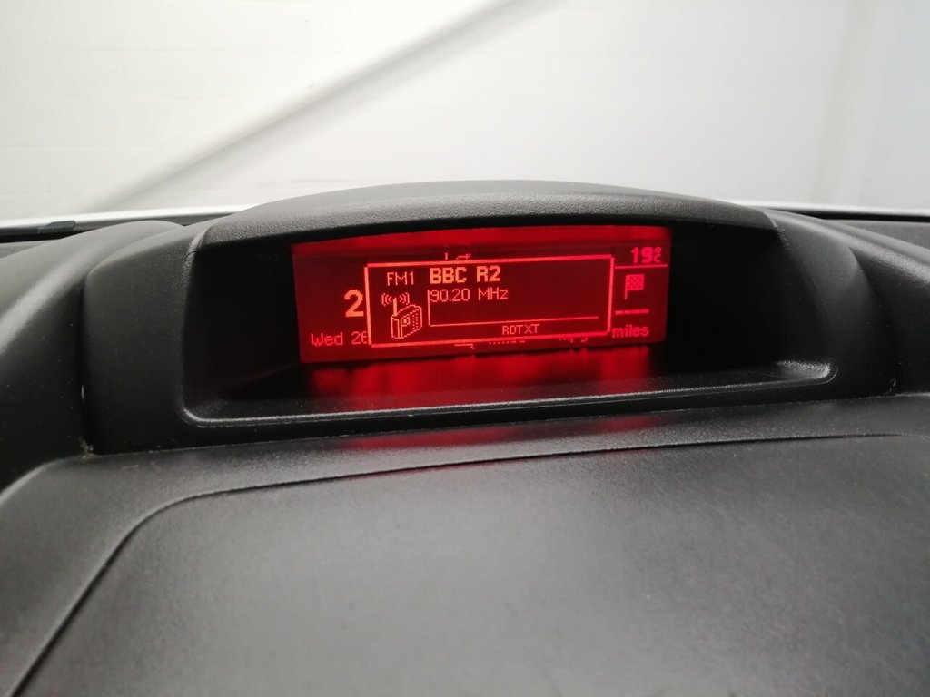 Used Peugeot Partner 2015 for sale - 77037807: Photo 17